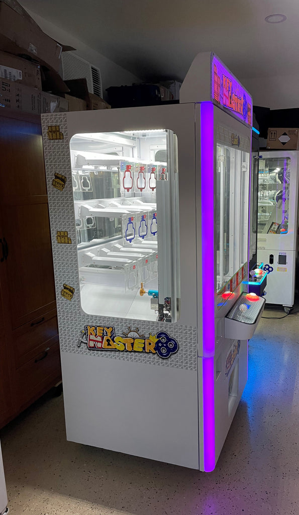 Key Master 15 Holes Grid Arcade Machine