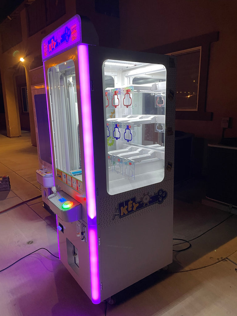 Key Master 9 Holes Grid Arcade Machine