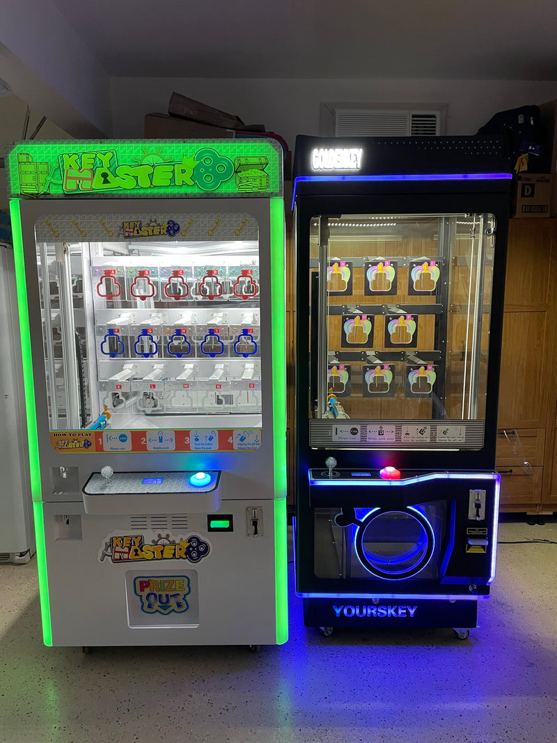 Key Master 15 Holes Grid Arcade Machine