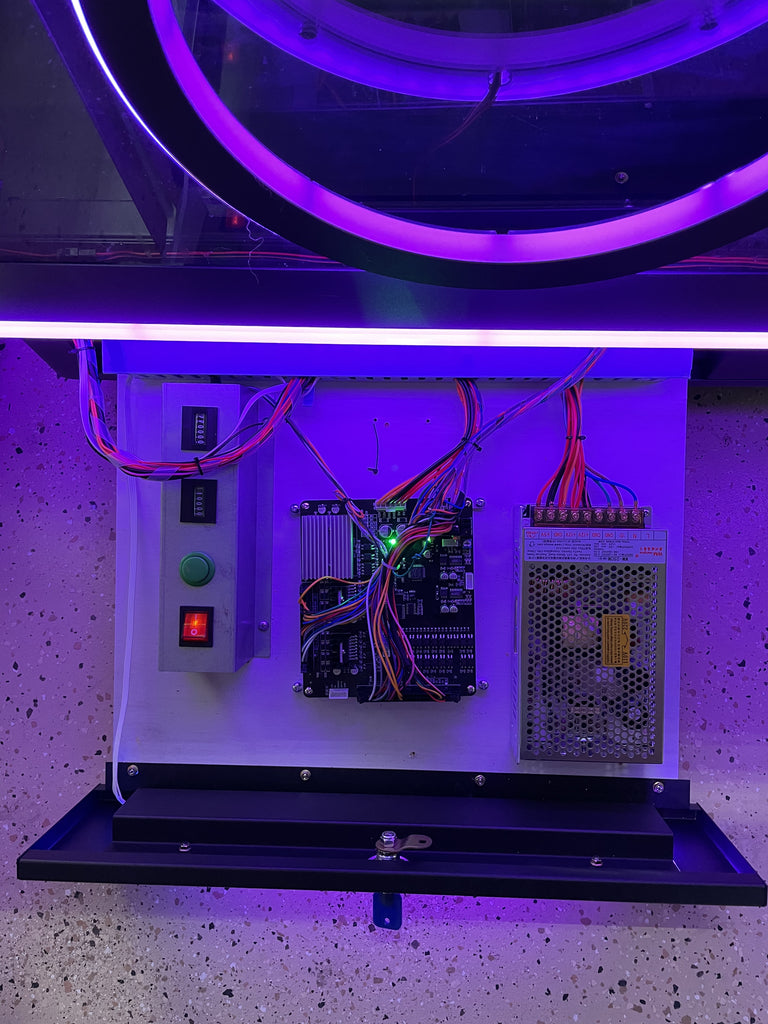 Key Master Mini 8 Holes Arcade Machine Free Shipping | Pankour Vending